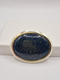Donkerblauwe broche