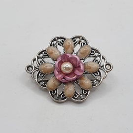 Kleine broche VERKOCHT