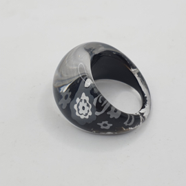 Epoxy ring