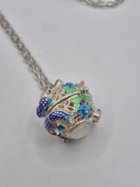 Ketting met geurbol VERKOCHT