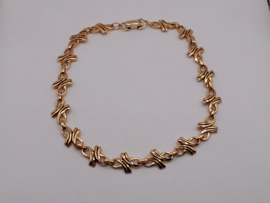 Goudkleurige choker