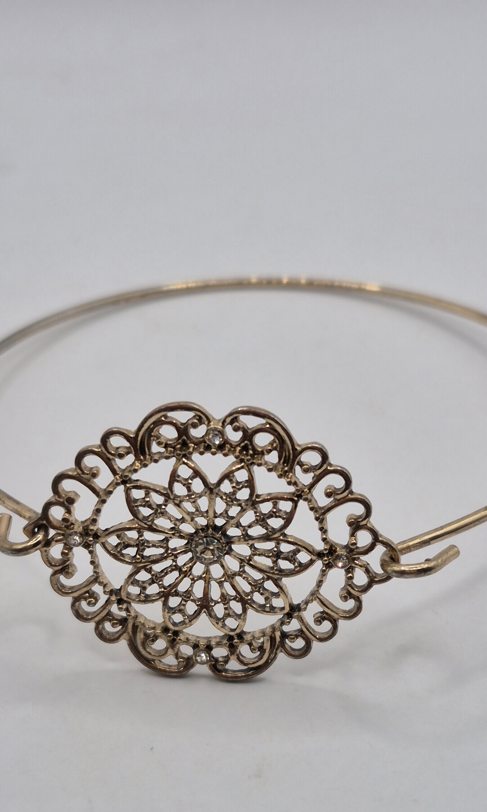 Goudkleurige armband