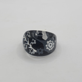 Epoxy ring