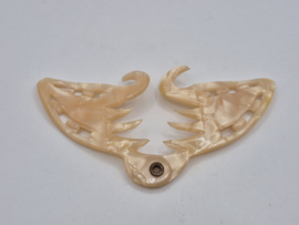 Oude cellulloid haarclip
