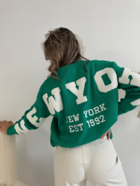 TRUI GROEN NEW YORK  | YARA oeps... te laat