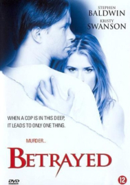 Betrayed (dvd tweedehands film)