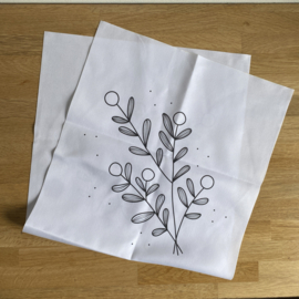 DIY | Stof met bloementak rond | Zwart/wit