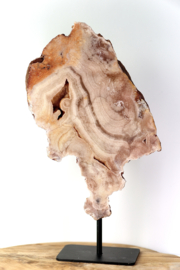Roze amethist op standaard - 925 gram.