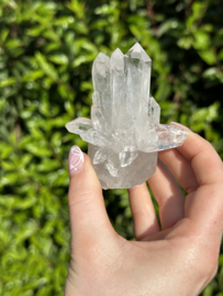 Bergkristal cluster A kwaliteit. 137