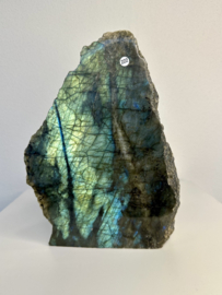 Labradoriet sculptuur Nr 222.
