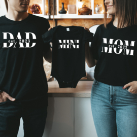 Dad, mom mini est.