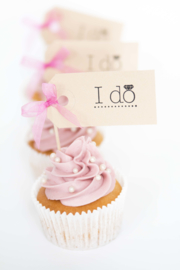 Labels | I do | zwart