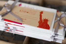 Trouwkaart +Save the date | letterpress  | trouwstijl |  8 x 20 cm | 2  kleuren  | 'Skyline New York' vanaf