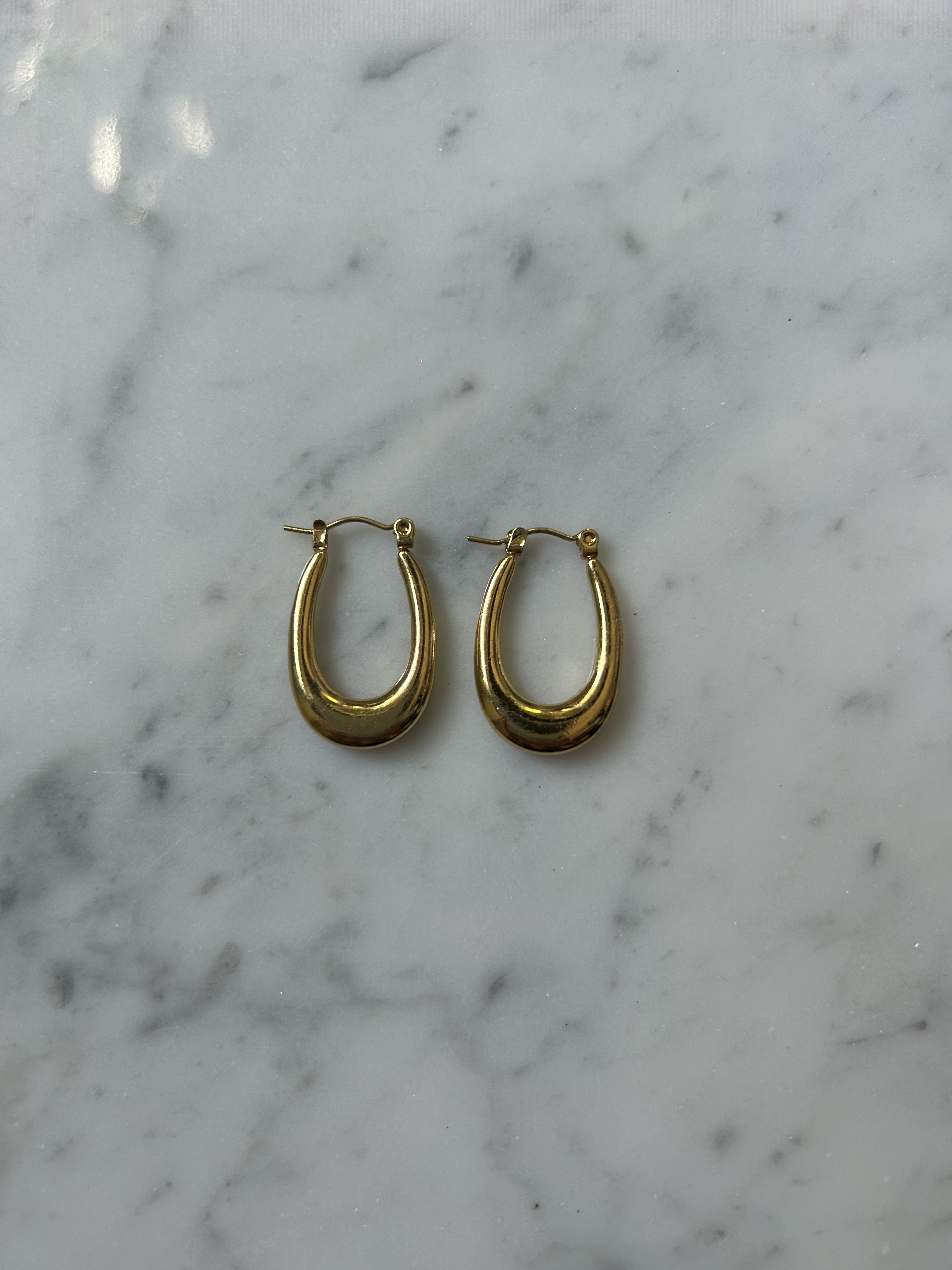 Golden big oval hoops