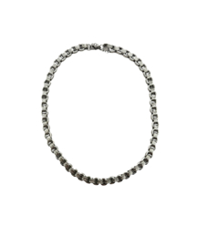 Silver recantgle chain