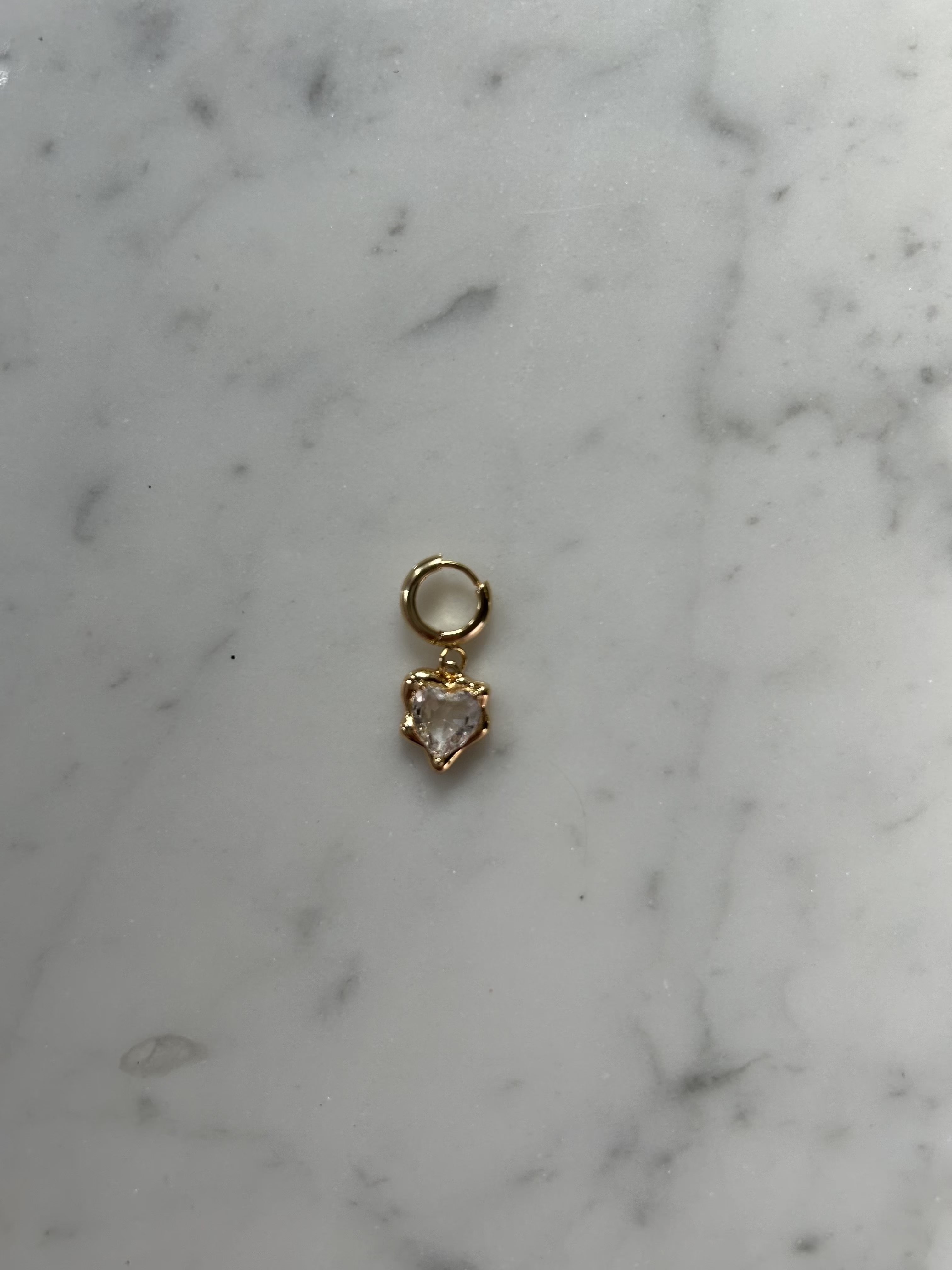 Golden sparkle heart