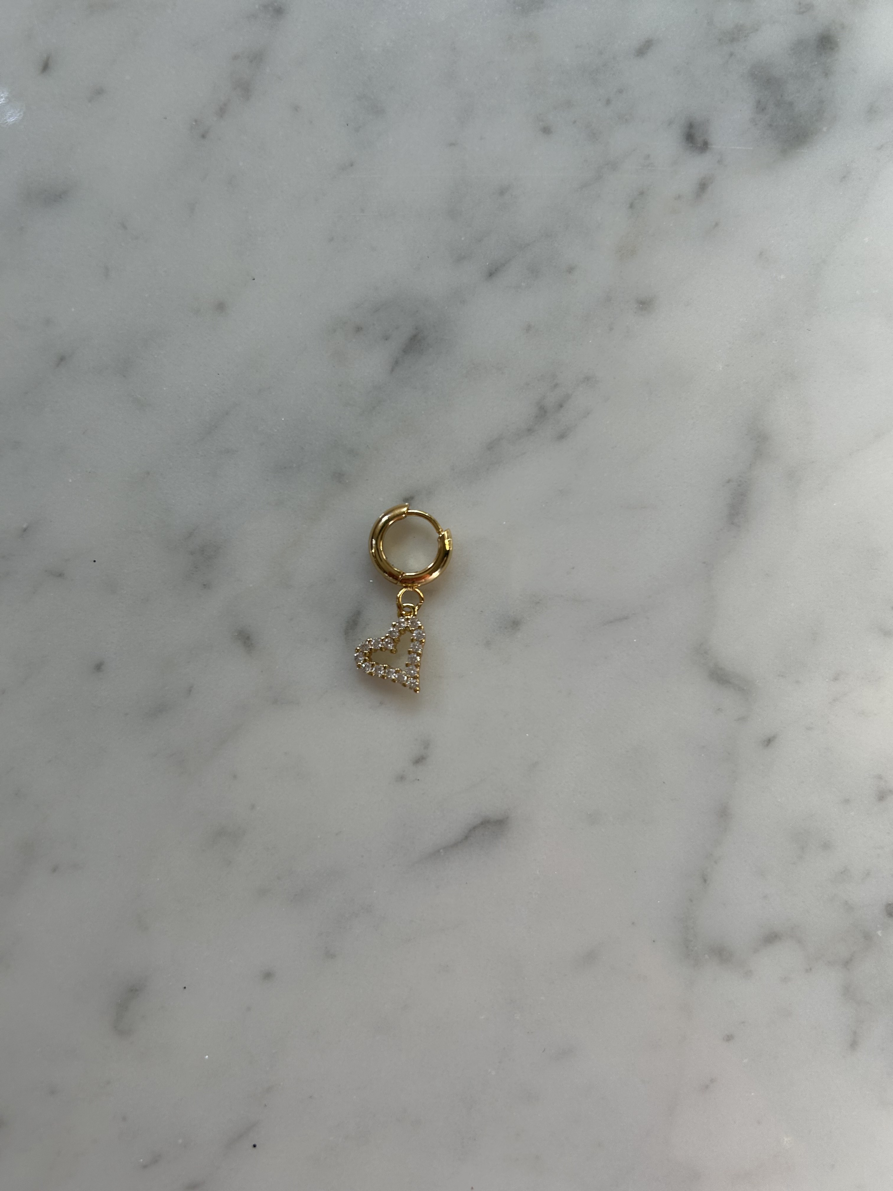 Golden bling open heart