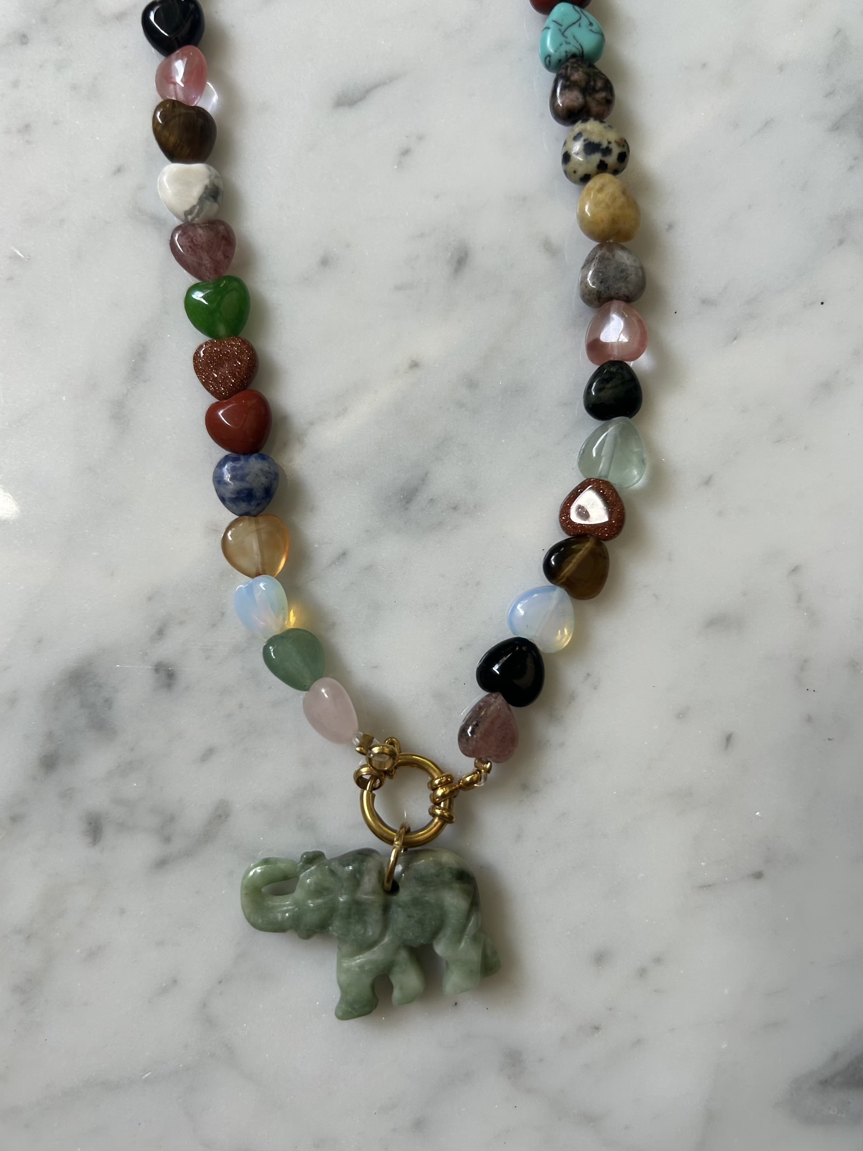 Kralenketting - Hartjes gemixt