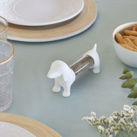 Teckel bruin Tandenstoker houder/ peper en zout