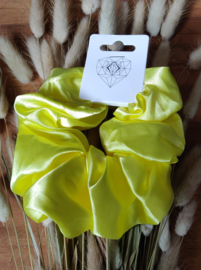 Scrunchie XL zijde geel