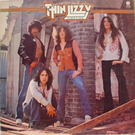 Thin Lizzy – Fighting (1976)