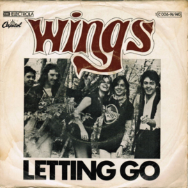 Wings (Paul McCartney- The Beatles) – Letting Go (1975)