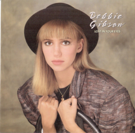Debbie Gibson – Lost In Your Eyes (1989)
