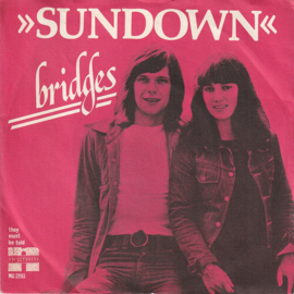 Sundown – Bridges (1977)