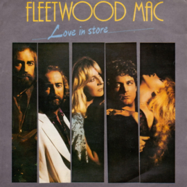 Fleetwood Mac – Love In Store (1982)