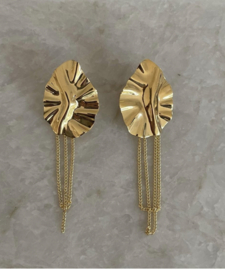 Folded Leaf Chain Earring Gold Plated