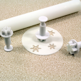 PME mini snowflake plunger cutter set/3