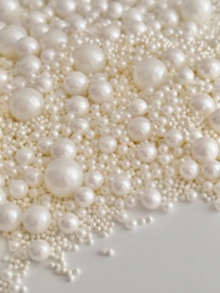 White pearl sprinkles mix