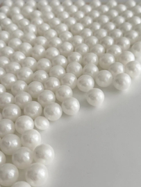 White pearl sprinkles 14mm