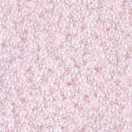 Miyuki rocailles 11/0 0517 Baby Pink Ceylon (10 gram)