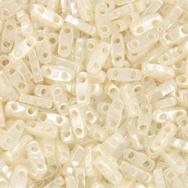 Miyuki Quarter Tila 0592 Antique Ivory Pearl Ceylon 5 gram