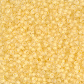 Miyuki rocailles 11-1921 Semi Frosted Yellow Lined Crystal (10 gram)