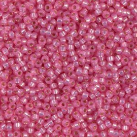 Miyuki rocailles 11/0 0556 Dyed Rose Pink Silver Lined (10 gram)