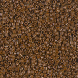 Miyuki delica 11/0 DB-2142 Duracoat Opaque Cognac ( 5 gram)