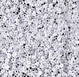 Miyuki delica 11/0 DB-0231 Crystal Ceylon ( 5 gram)