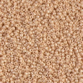 Miyuki rocailles 15-0593 Light Caramel Ceylon (5 gram)