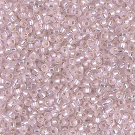 Miyuki rocailles 11/0 0022 Pink Transparent Silver Lined (10 gram)