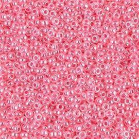 Miyuki rocailles 11-0518 Carnation Ceylon (10 gram)