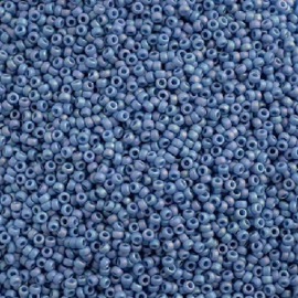 Miyuki rocailles 15 - 4704 Opaque Glazed Frosted Rainbow Soft Blue (5 gram)