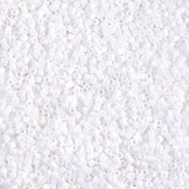 Miyuki delica 15/0 DBS-0200 Opaque White ( 5 gram)