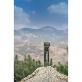 Olight Seeker 4 Pro OD Green