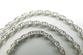 Zilveren fijne tarate ketting.