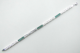 Zilveren konings bracelet met groene zirkonia steentjes buis.