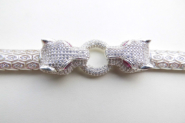 Zilveren panter koppen bracelet met zirkonia steentjes en rode ogen.