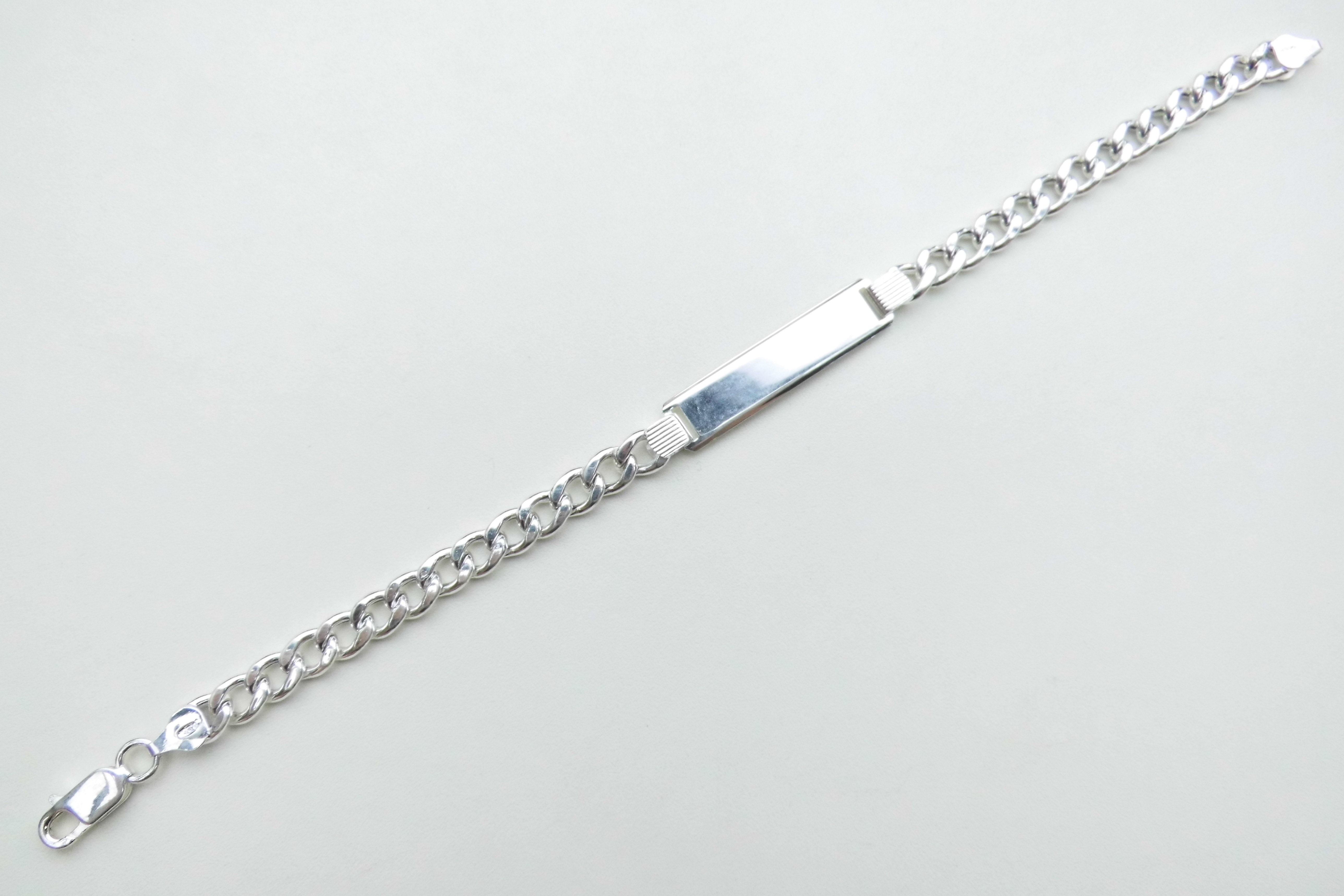 Zilveren plaatband bracelet. (gratis graveren)