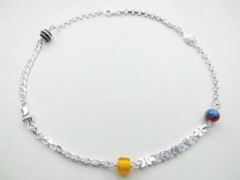 Zilveren baby/kind alakondre ketting.